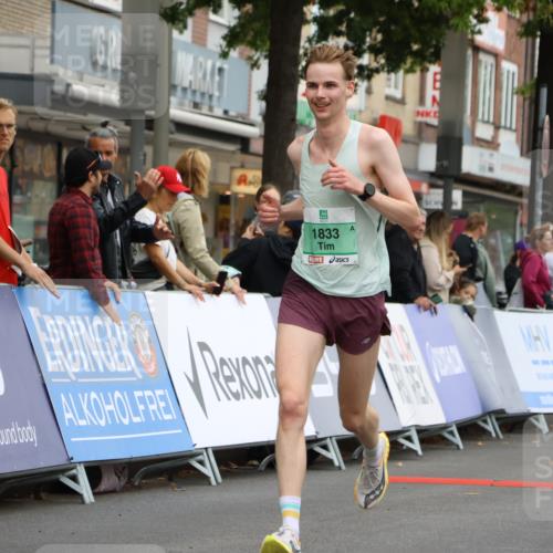 21.09.2025 - PSD Bank Halbmarathon Strokosch-Dieckow http://msf.ph/oto/8943602 21.09.2025 11:17:28 Ziel 1833 meine-sportfotos.de
