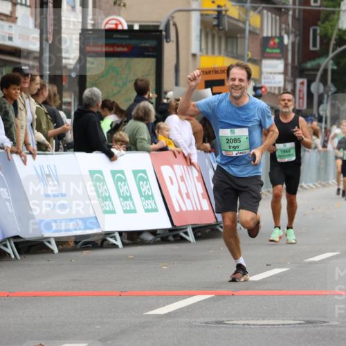 21.09.2025 - PSD Bank Halbmarathon Strokosch-Dieckow http://msf.ph/oto/8943611 21.09.2025 11:39:46 Ziel 1469, 1960, 1968, 1970, 2069, 2084, 2085, 2579, 2897, 3909 meine-sportfotos.de