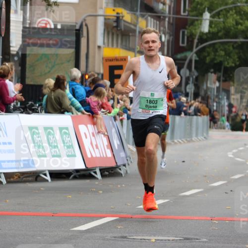 21.09.2025 - PSD Bank Halbmarathon Strokosch-Dieckow http://msf.ph/oto/8943620 21.09.2025 11:17:52 Ziel 1803, 4018 meine-sportfotos.de