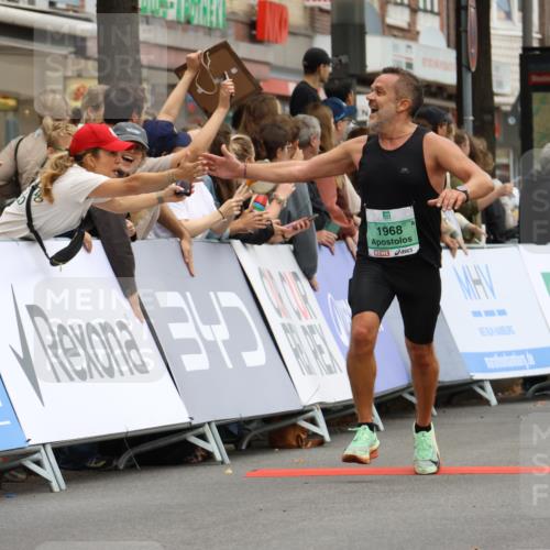 21.09.2025 - PSD Bank Halbmarathon Strokosch-Dieckow http://msf.ph/oto/8943627 21.09.2025 11:39:50 Ziel 1469, 1960, 1968, 2069, 2084, 2085, 2579, 2897, 4016, 4017 meine-sportfotos.de