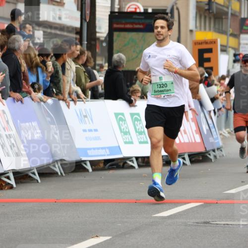 21.09.2025 - PSD Bank Halbmarathon Strokosch-Dieckow http://msf.ph/oto/8943673 21.09.2025 11:40:05 Ziel 1320, 1645, 1932, 2015, 2063, 2442, 4016, 4017 meine-sportfotos.de