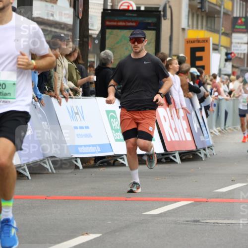 21.09.2025 - PSD Bank Halbmarathon Strokosch-Dieckow http://msf.ph/oto/8943679 21.09.2025 11:40:07 Ziel 1320, 1645, 1932, 2015, 2063, 2442 meine-sportfotos.de
