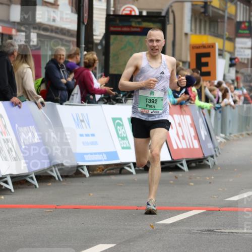 21.09.2025 - PSD Bank Halbmarathon Strokosch-Dieckow http://msf.ph/oto/8943703 21.09.2025 11:18:51 Ziel 1392 meine-sportfotos.de