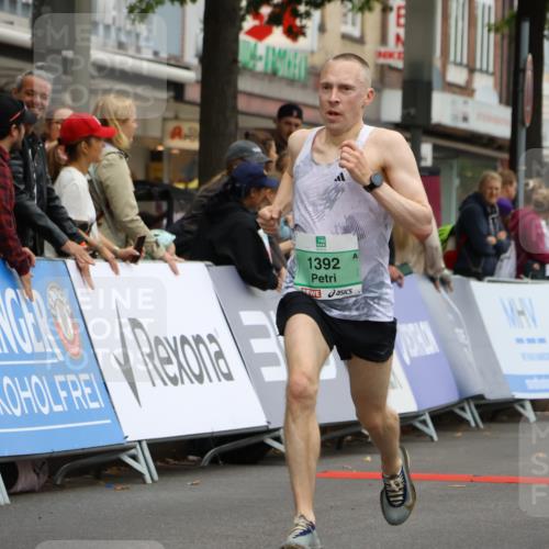 21.09.2025 - PSD Bank Halbmarathon Strokosch-Dieckow http://msf.ph/oto/8943720 21.09.2025 11:18:53 Ziel 1307, 1392 meine-sportfotos.de