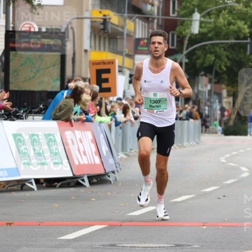 21.09.2025 - PSD Bank Halbmarathon Strokosch-Dieckow http://msf.ph/oto/8943728 21.09.2025 11:18:59 Ziel 1307, 1392 meine-sportfotos.de