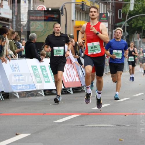 21.09.2025 - PSD Bank Halbmarathon Strokosch-Dieckow http://msf.ph/oto/8943765 21.09.2025 11:40:40 Ziel 1191, 1884, 1947, 1955, 2003, 2142, 2212, 2390 meine-sportfotos.de