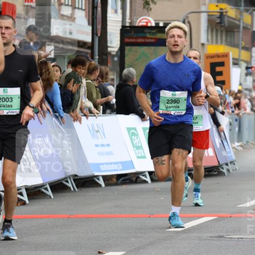 21.09.2025 - PSD Bank Halbmarathon Strokosch-Dieckow http://msf.ph/oto/8943769 21.09.2025 11:40:43 Ziel 1191, 1884, 1947, 2003, 2142, 2212, 2390 meine-sportfotos.de