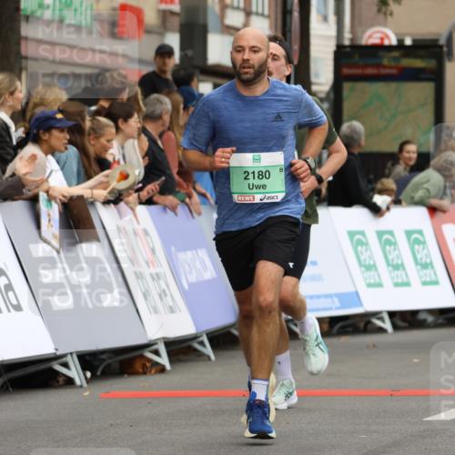 21.09.2025 - PSD Bank Halbmarathon Strokosch-Dieckow http://msf.ph/oto/8943806 21.09.2025 11:41:02 Ziel 1565, 2074, 2138, 2159, 2180 meine-sportfotos.de