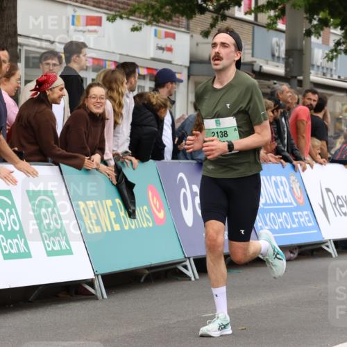 21.09.2025 - PSD Bank Halbmarathon Strokosch-Dieckow http://msf.ph/oto/8943811 21.09.2025 11:41:05 Ziel 1565, 1788, 2074, 2138, 2180, 2183, 2227 meine-sportfotos.de