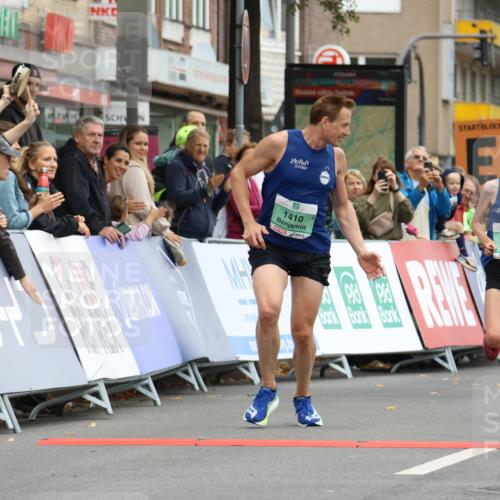 21.09.2025 - PSD Bank Halbmarathon Strokosch-Dieckow http://msf.ph/oto/8943817 21.09.2025 11:20:12 Ziel 1410, 1447, 1841 meine-sportfotos.de