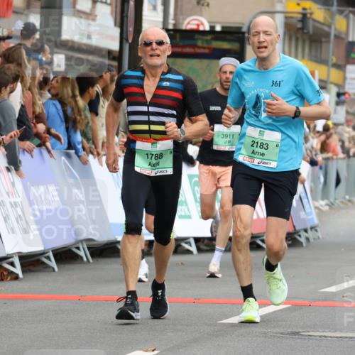 21.09.2025 - PSD Bank Halbmarathon Strokosch-Dieckow http://msf.ph/oto/8943824 21.09.2025 11:41:12 Ziel 1435, 1775, 1776, 1788, 2183, 2227, 3911, 4026 meine-sportfotos.de