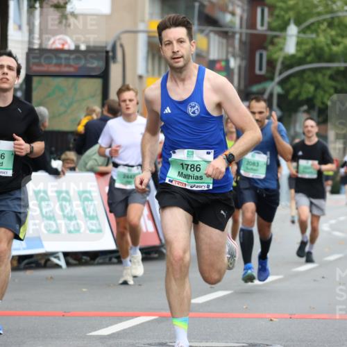 21.09.2025 - PSD Bank Halbmarathon Strokosch-Dieckow http://msf.ph/oto/8943859 21.09.2025 11:41:24 Ziel 1349, 1435, 1765, 1775, 1776, 1786, 1886, 2083, 2116, 2231, 2443, 3911 meine-sportfotos.de