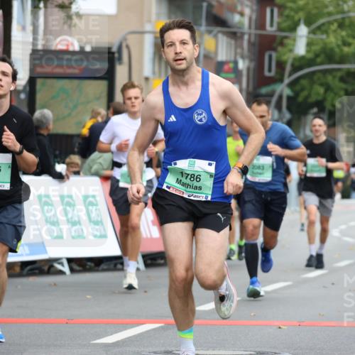 21.09.2025 - PSD Bank Halbmarathon Strokosch-Dieckow http://msf.ph/oto/8943861 21.09.2025 11:41:24 Ziel 1349, 1435, 1765, 1775, 1776, 1786, 1886, 2083, 2116, 2231, 2443, 3911 meine-sportfotos.de