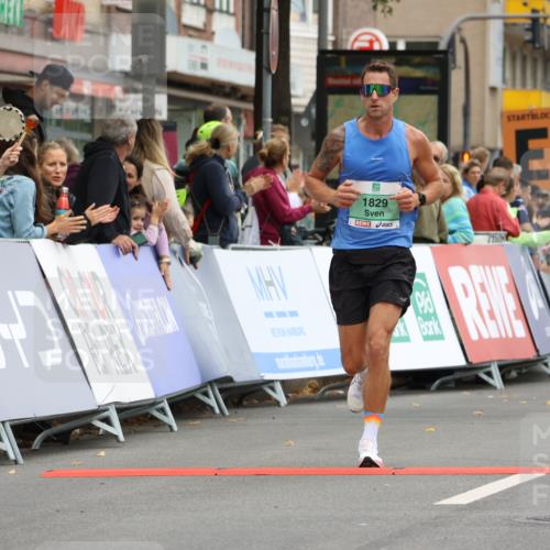 21.09.2025 - PSD Bank Halbmarathon Strokosch-Dieckow http://msf.ph/oto/8943864 21.09.2025 11:20:39 Ziel 1440, 1829 meine-sportfotos.de