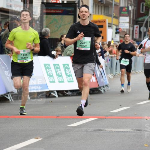 21.09.2025 - PSD Bank Halbmarathon Strokosch-Dieckow http://msf.ph/oto/8943878 21.09.2025 11:41:29 Ziel 1349, 1399, 1765, 1786, 1886, 2083, 2111, 2116, 2231, 2443, 3895 meine-sportfotos.de