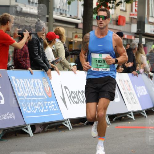 21.09.2025 - PSD Bank Halbmarathon Strokosch-Dieckow http://msf.ph/oto/8943887 21.09.2025 11:20:41 Ziel 1440, 1829 meine-sportfotos.de