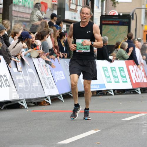 21.09.2025 - PSD Bank Halbmarathon Strokosch-Dieckow http://msf.ph/oto/8943897 21.09.2025 11:41:38 Ziel 1399, 1758, 1765, 1887, 2029, 2043, 2111, 2231, 3895 meine-sportfotos.de