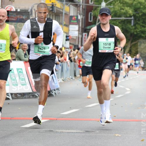 21.09.2025 - PSD Bank Halbmarathon Strokosch-Dieckow http://msf.ph/oto/8943929 21.09.2025 11:42:00 Ziel 1484, 1518, 1801, 2045, 2425 meine-sportfotos.de