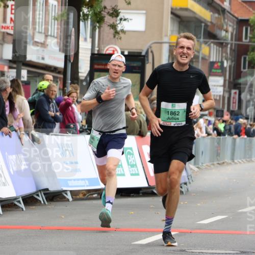 21.09.2025 - PSD Bank Halbmarathon Strokosch-Dieckow http://msf.ph/oto/8943964 21.09.2025 11:21:00 Ziel 1835, 1837, 1846, 1862 meine-sportfotos.de