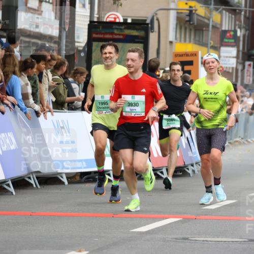 21.09.2025 - PSD Bank Halbmarathon Strokosch-Dieckow http://msf.ph/oto/8943965 21.09.2025 11:42:25 Ziel 1058, 1899, 1995, 2220, 2224, 2253, 2281, 2380, 3928, 3930, 4048 meine-sportfotos.de