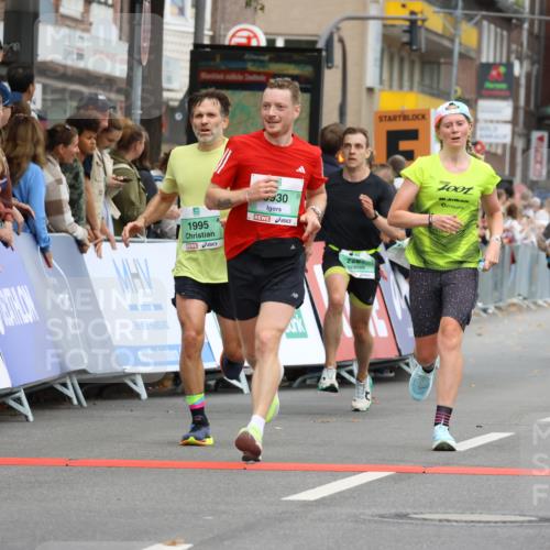 21.09.2025 - PSD Bank Halbmarathon Strokosch-Dieckow http://msf.ph/oto/8943971 21.09.2025 11:42:25 Ziel 1058, 1899, 1995, 2220, 2224, 2253, 2281, 2380, 3928, 3930, 4048 meine-sportfotos.de