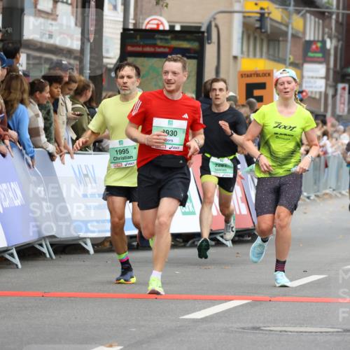 21.09.2025 - PSD Bank Halbmarathon Strokosch-Dieckow http://msf.ph/oto/8943973 21.09.2025 11:42:25 Ziel 1058, 1899, 1995, 2220, 2224, 2253, 2281, 2380, 3928, 3930, 4048 meine-sportfotos.de