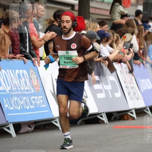 21.09.2025 - PSD Bank Halbmarathon Strokosch-Dieckow http://msf.ph/oto/8943991 21.09.2025 11:42:34 Ziel 1058, 1068, 1090, 1312, 1995, 2127, 2174, 2207, 2220, 2253, 2272, 2281, 3930, 4046 meine-sportfotos.de