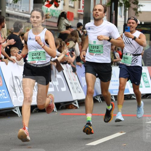 21.09.2025 - PSD Bank Halbmarathon Strokosch-Dieckow http://msf.ph/oto/8943997 21.09.2025 11:42:35 Ziel 1058, 1068, 1090, 1312, 1995, 2127, 2174, 2207, 2220, 2253, 2272, 2281, 3930, 4046 meine-sportfotos.de