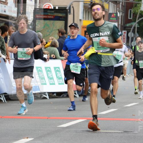 21.09.2025 - PSD Bank Halbmarathon Strokosch-Dieckow http://msf.ph/oto/8944018 21.09.2025 11:42:47 Ziel 1090, 1749, 1750, 2123, 2135, 2158, 2174, 2207, 2369, 3315 meine-sportfotos.de