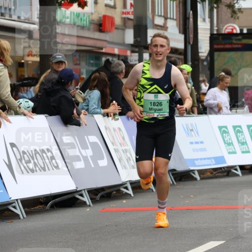 21.09.2025 - PSD Bank Halbmarathon Strokosch-Dieckow http://msf.ph/oto/8944022 21.09.2025 11:22:22 Ziel 1826 meine-sportfotos.de