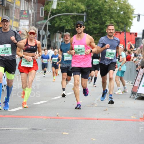 21.09.2025 - PSD Bank Halbmarathon Strokosch-Dieckow http://msf.ph/oto/8944089 21.09.2025 11:43:15 Ziel 1262, 1264, 1804, 1856, 1943, 2027, 2154, 2240, 2265, 3920 meine-sportfotos.de