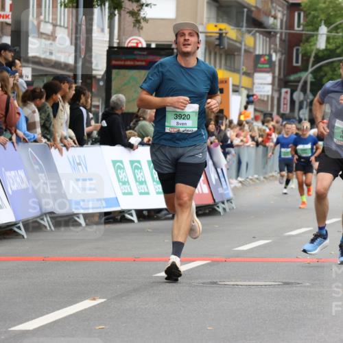21.09.2025 - PSD Bank Halbmarathon Strokosch-Dieckow http://msf.ph/oto/8944100 21.09.2025 11:43:20 Ziel 1262, 1264, 1804, 1856, 1943, 2027, 2154, 2208, 2252, 3920 meine-sportfotos.de