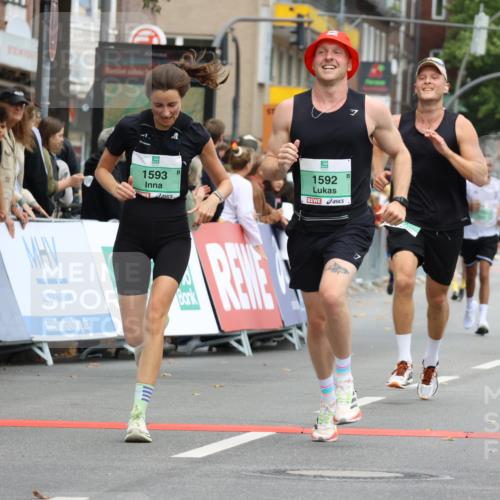 21.09.2025 - PSD Bank Halbmarathon Strokosch-Dieckow http://msf.ph/oto/8944105 21.09.2025 11:43:31 Ziel 1073, 1336, 1592, 1593, 2208, 2252, 2267, 3188, 3934 meine-sportfotos.de