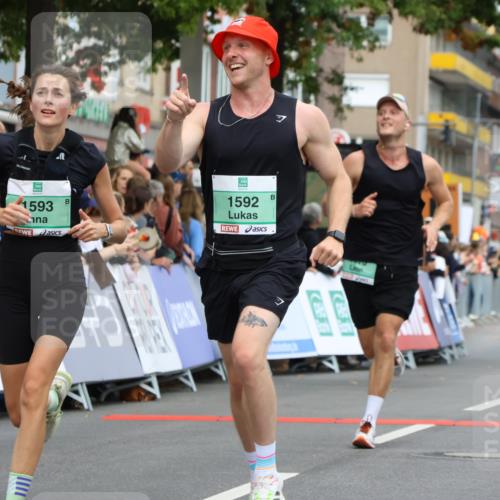 21.09.2025 - PSD Bank Halbmarathon Strokosch-Dieckow http://msf.ph/oto/8944113 21.09.2025 11:43:33 Ziel 1073, 1336, 1592, 1593, 1736, 2208, 2252, 2267, 3188, 3934 meine-sportfotos.de