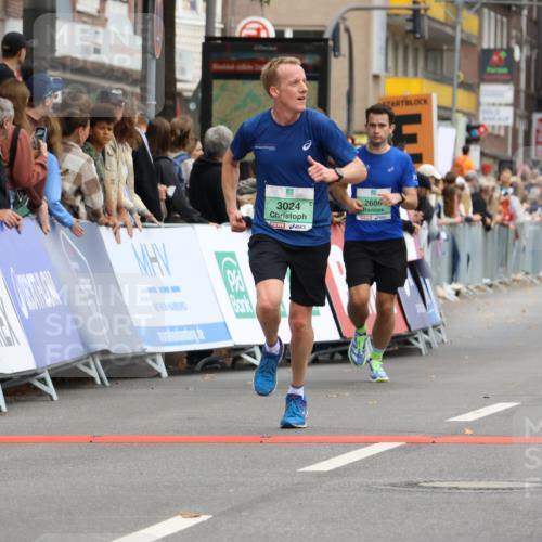 21.09.2025 - PSD Bank Halbmarathon Strokosch-Dieckow http://msf.ph/oto/8944120 21.09.2025 11:45:14 Ziel 1123, 1722, 1774, 1958, 2136, 2501, 2606, 3024 meine-sportfotos.de