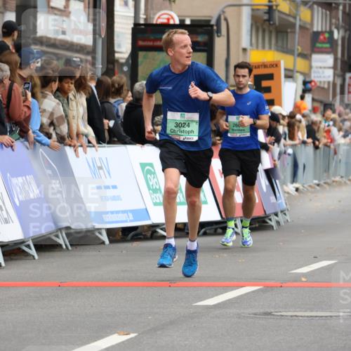 21.09.2025 - PSD Bank Halbmarathon Strokosch-Dieckow http://msf.ph/oto/8944122 21.09.2025 11:45:14 Ziel 1123, 1722, 1774, 1958, 2136, 2501, 2606, 3024 meine-sportfotos.de