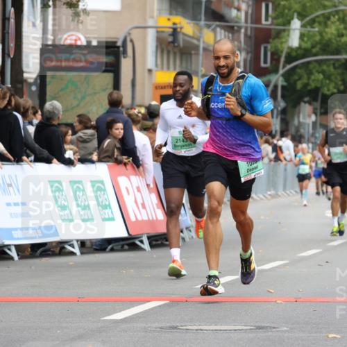 21.09.2025 - PSD Bank Halbmarathon Strokosch-Dieckow http://msf.ph/oto/8944152 21.09.2025 11:45:23 Ziel 1023, 2139, 2143, 2606, 2939, 3024 meine-sportfotos.de