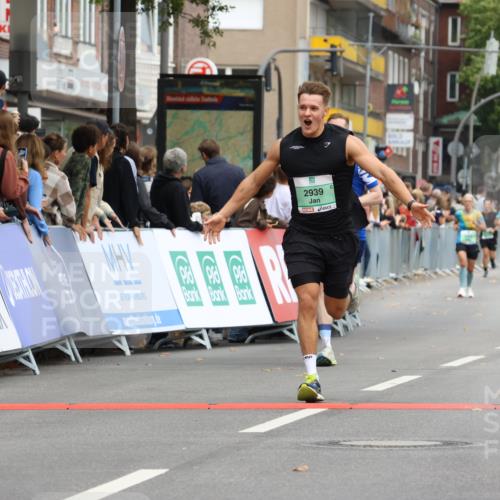 21.09.2025 - PSD Bank Halbmarathon Strokosch-Dieckow http://msf.ph/oto/8944176 21.09.2025 11:45:28 Ziel 1023, 1041, 2139, 2143, 2939 meine-sportfotos.de