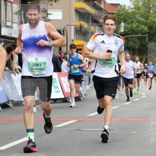 21.09.2025 - PSD Bank Halbmarathon Strokosch-Dieckow http://msf.ph/oto/8944202 21.09.2025 11:44:09 Ziel 1091, 1146, 1329, 1621, 1757, 1806, 1981, 1986, 2081, 2196, 2294, 2460, 3023, 4057 meine-sportfotos.de