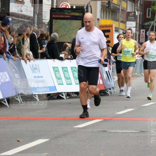 21.09.2025 - PSD Bank Halbmarathon Strokosch-Dieckow http://msf.ph/oto/8944217 21.09.2025 11:44:14 Ziel 1020, 1091, 1146, 1329, 1806, 1966, 1981, 1997, 2081, 2173, 2386, 3023, 4057 meine-sportfotos.de