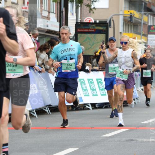 21.09.2025 - PSD Bank Halbmarathon Strokosch-Dieckow http://msf.ph/oto/8944239 21.09.2025 11:45:43 Ziel 1049, 1364, 1534, 2117, 2261, 2292, 2409, 2422, 2483, 3173 meine-sportfotos.de