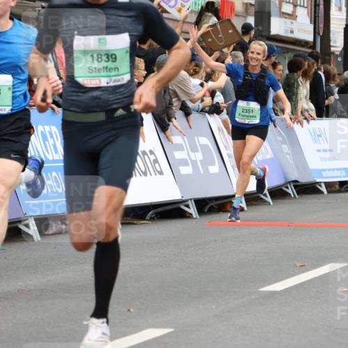 21.09.2025 - PSD Bank Halbmarathon Strokosch-Dieckow http://msf.ph/oto/8944277 21.09.2025 11:44:31 Ziel 1743, 1798, 1839, 2184, 2188, 2351, 3923 meine-sportfotos.de