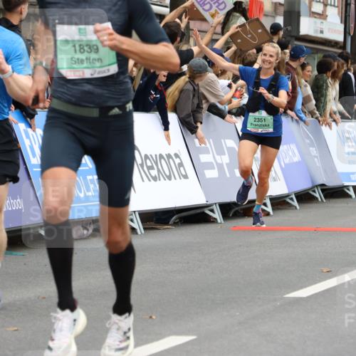 21.09.2025 - PSD Bank Halbmarathon Strokosch-Dieckow http://msf.ph/oto/8944281 21.09.2025 11:44:31 Ziel 1743, 1798, 1839, 2184, 2188, 2351, 3923 meine-sportfotos.de