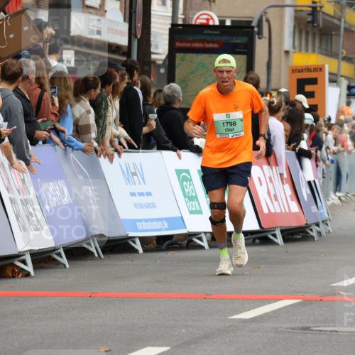 21.09.2025 - PSD Bank Halbmarathon Strokosch-Dieckow http://msf.ph/oto/8944290 21.09.2025 11:44:34 Ziel 1743, 1798, 1839, 2184, 2188, 2303, 2308, 2351 meine-sportfotos.de