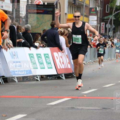 21.09.2025 - PSD Bank Halbmarathon Strokosch-Dieckow http://msf.ph/oto/8944295 21.09.2025 11:44:36 Ziel 1743, 1798, 1839, 2184, 2188, 2303, 2308, 2351 meine-sportfotos.de