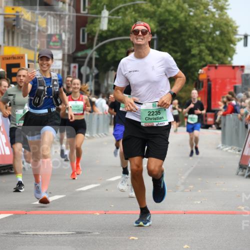 21.09.2025 - PSD Bank Halbmarathon Strokosch-Dieckow http://msf.ph/oto/8944300 21.09.2025 11:46:07 Ziel 1062, 1751, 2129, 2141, 2229, 2235 meine-sportfotos.de