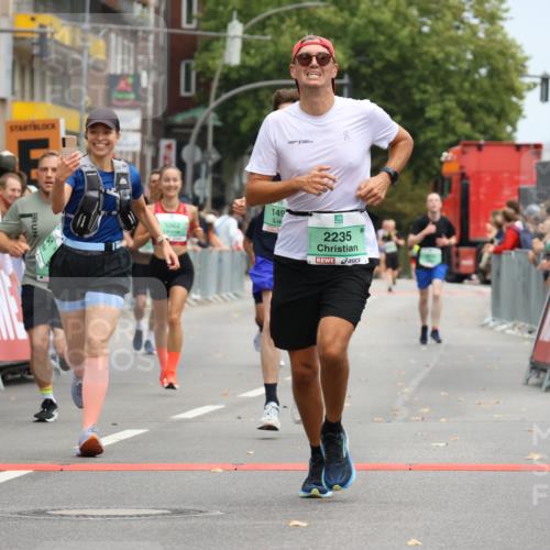 21.09.2025 - PSD Bank Halbmarathon Strokosch-Dieckow http://msf.ph/oto/8944302 21.09.2025 11:46:07 Ziel 1062, 1751, 2129, 2141, 2229, 2235 meine-sportfotos.de