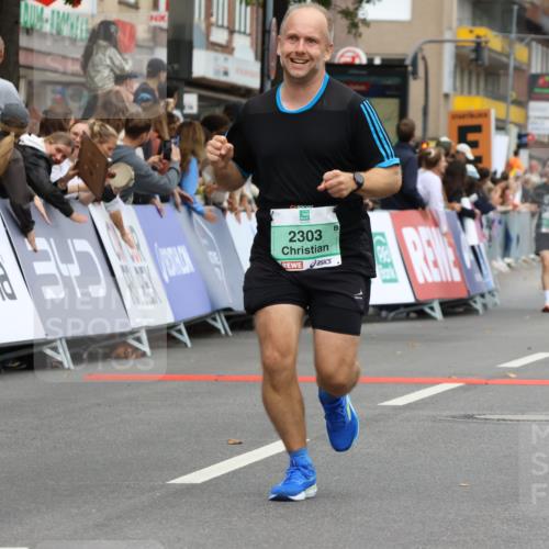 21.09.2025 - PSD Bank Halbmarathon Strokosch-Dieckow http://msf.ph/oto/8944323 21.09.2025 11:44:42 Ziel 1554, 1798, 2303, 2308 meine-sportfotos.de