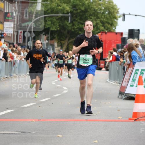 21.09.2025 - PSD Bank Halbmarathon Strokosch-Dieckow http://msf.ph/oto/8944328 21.09.2025 11:46:18 Ziel 1019, 1062, 1751, 2129, 2791, 2931, 3630 meine-sportfotos.de