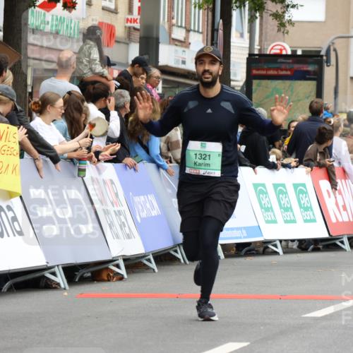 21.09.2025 - PSD Bank Halbmarathon Strokosch-Dieckow http://msf.ph/oto/8944337 21.09.2025 11:46:27 Ziel 1321, 1583, 2791, 2919, 2931, 3630 meine-sportfotos.de